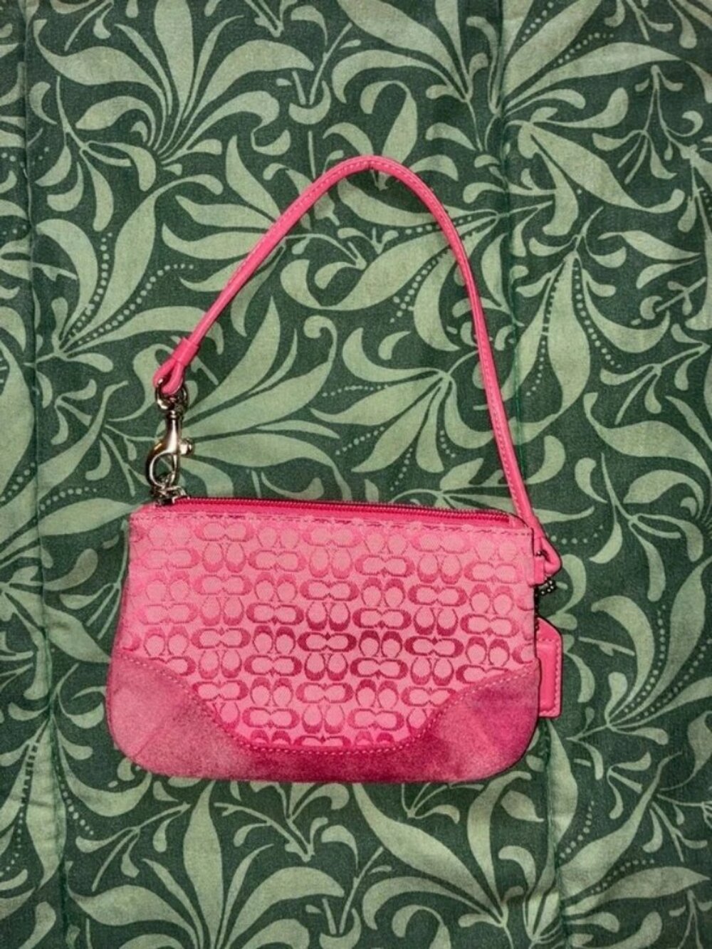 Y2K Coach Signature Pink Logo Demi Pouch Wristlet Zip Bag Suede Silver Trim